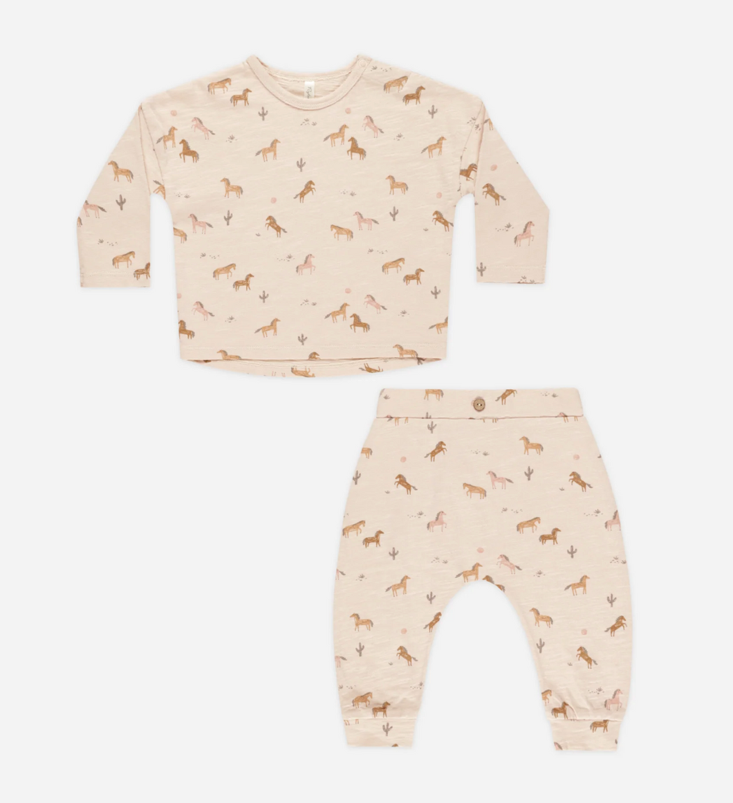 Rylee + Cru Long Sleeve Tee + Pant Set Horses