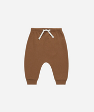 Load image into Gallery viewer, Quincy Mae Sweatpant Cinnamon
